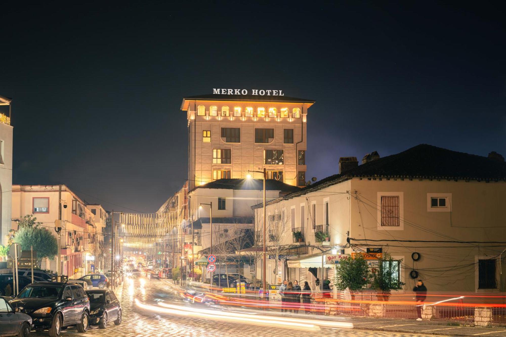 Merko Hotel Berat Exterior foto