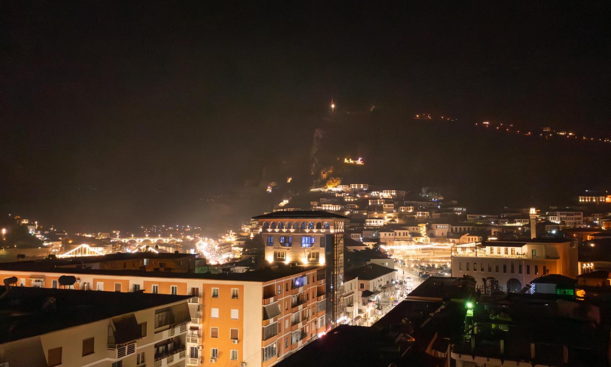 Merko Hotel Berat Exterior foto