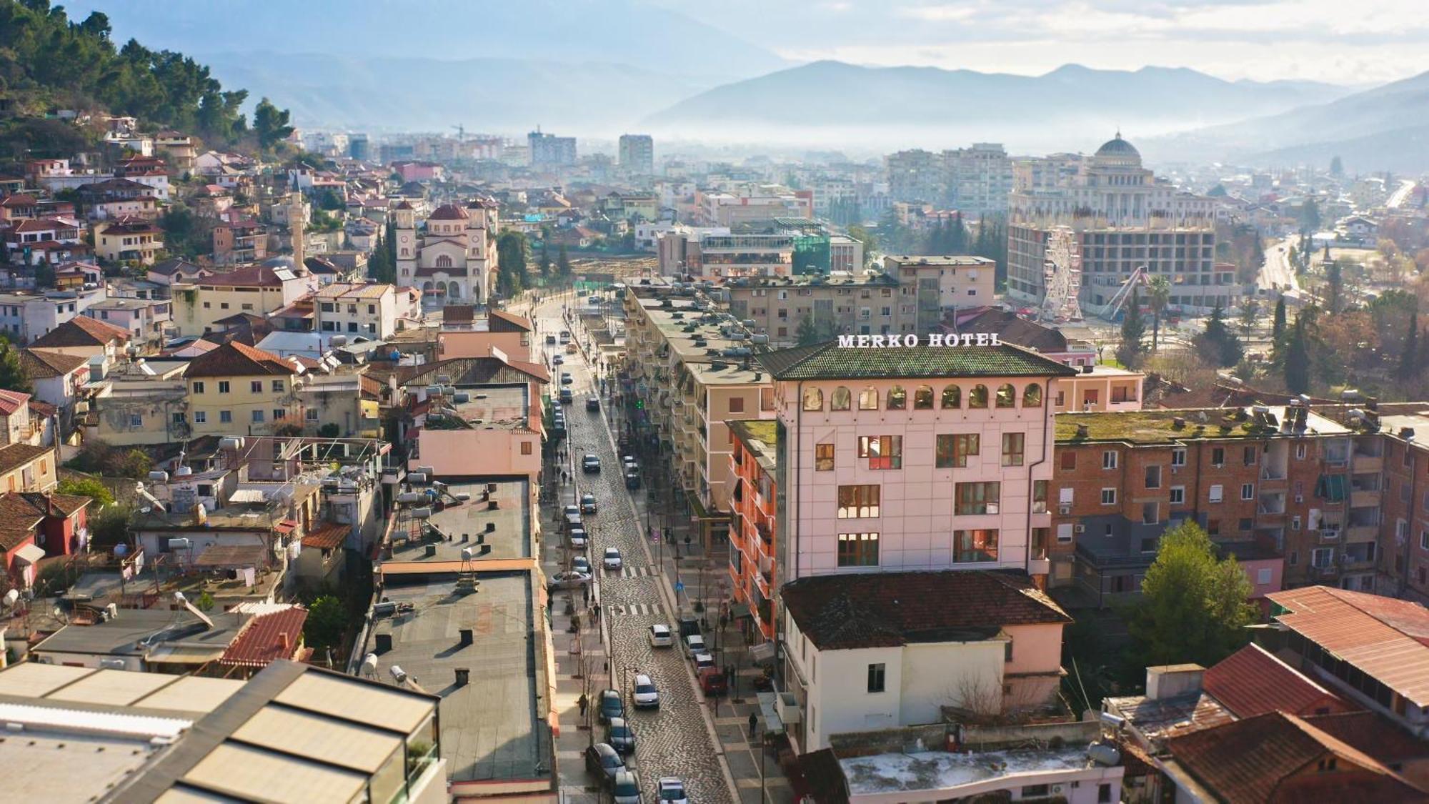 Merko Hotel Berat Exterior foto
